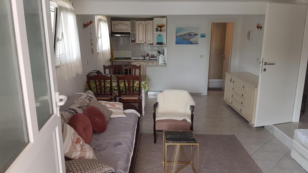 Apartment Branka 라빈 외부 사진